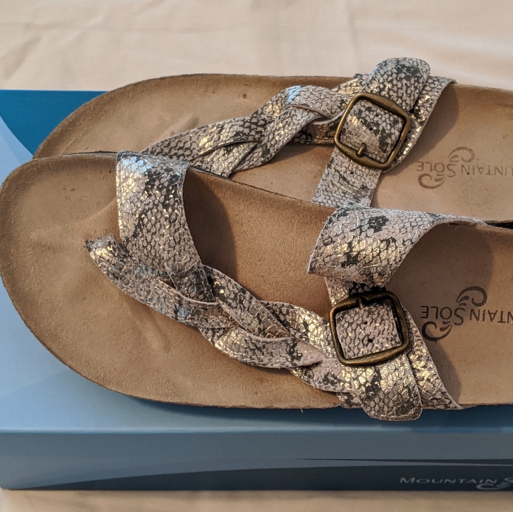 Leather Multicolored Sandals 7M